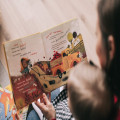 Waarom zegt mijn kind ineens vieze woorden? Een moeder deelt haar ervaring