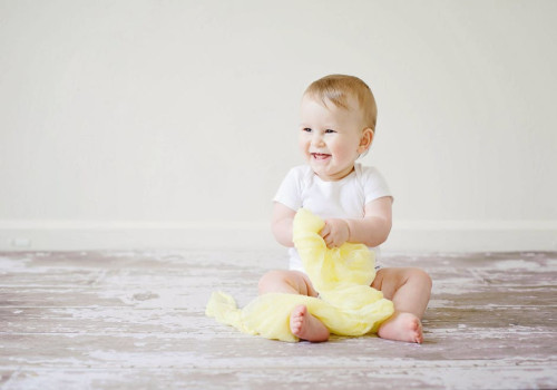Waarom huilt mijn baby ineens veel? Oorzaken en tips voor moeders