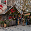 Kerstmarkt Saarbrücken 2026: data, openingstijden, parkeren en de Vliegende Kerstman